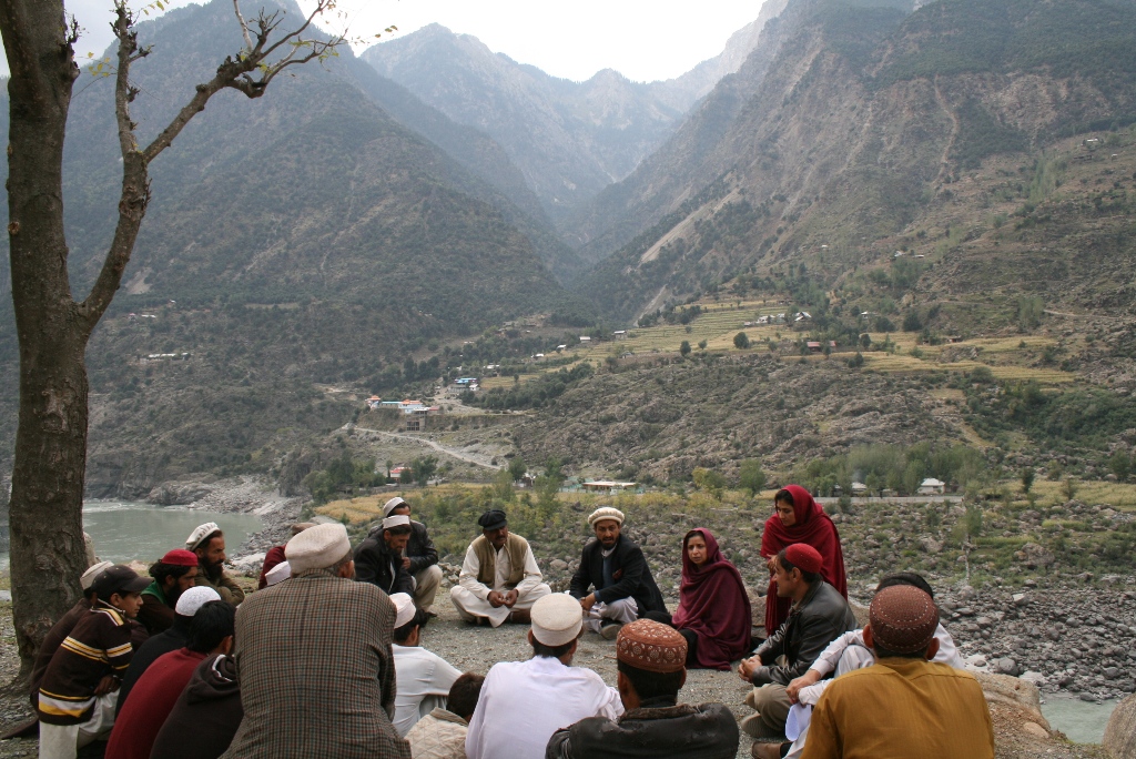 Listening To Survivors Problems, Seo, District Kohistan